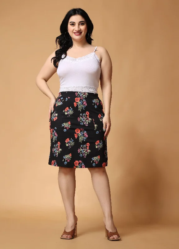 Black Floral Printed Midi SkirtCroptopinnovation